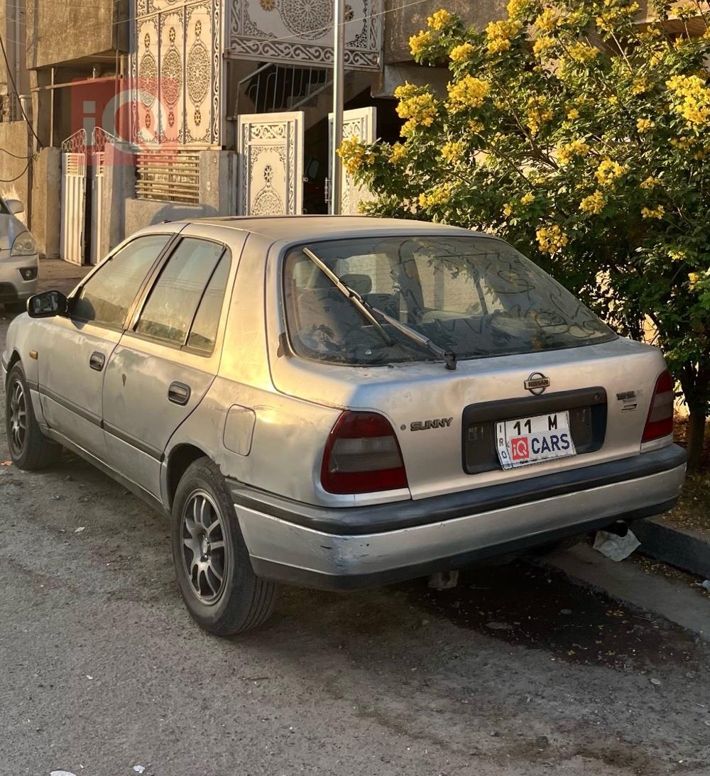 نيسان صني